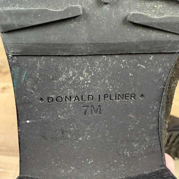 Unique Donald J. Pliner Suede Leather Knee High Riding Boots, Brown, Size 7 - Picture 8 of 10